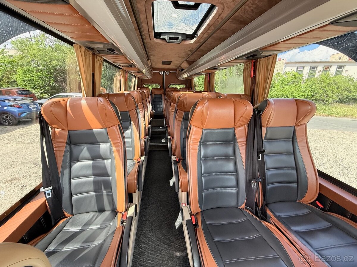 MERCEDES-BENZ SPRINTER 519 - 8