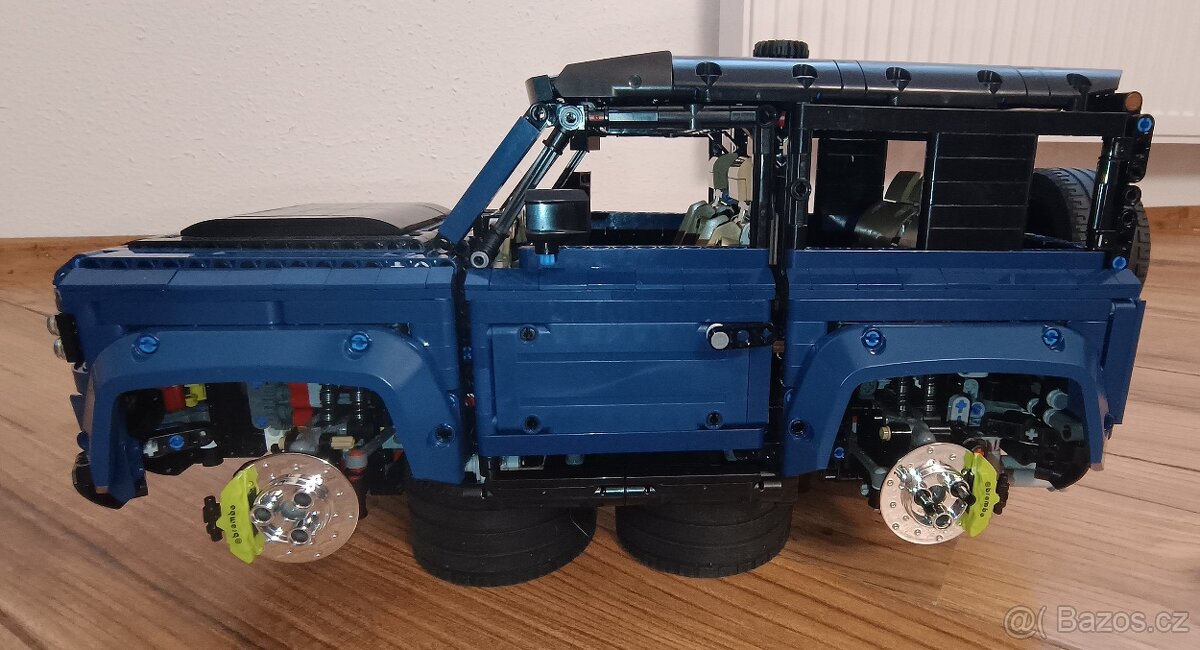 Lego 42110 Land Rover Defender (MOC) - 8