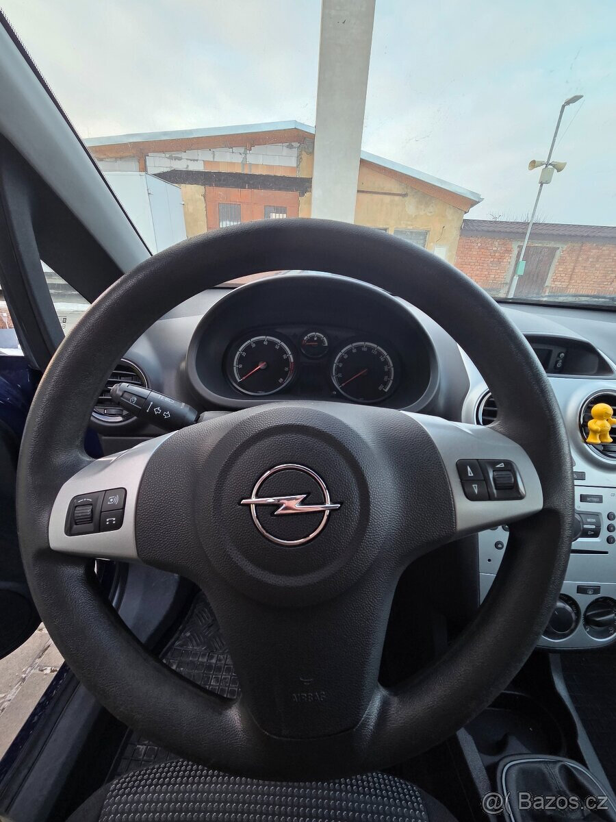 OPEL CORSA - 8