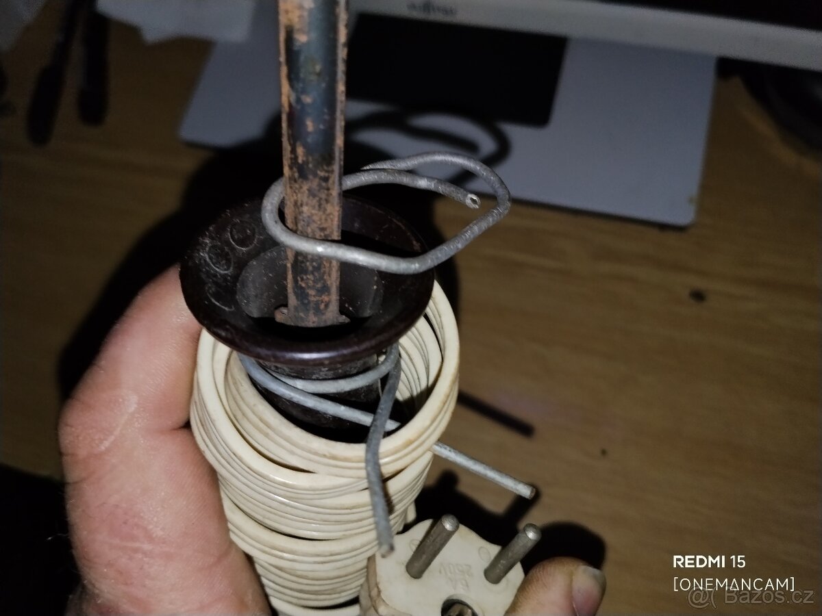 Tři páječky, Kovopol - 8