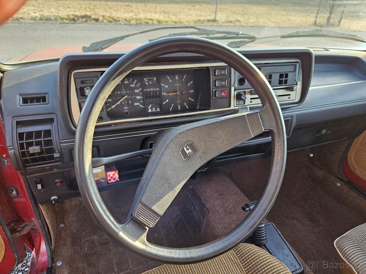 VW Golf Mk1 Typ 17 1,6D - 8