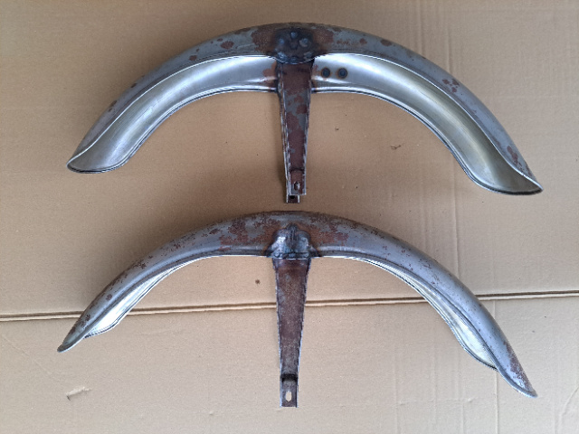 Nové diely na JAWA350 Californian. - 8