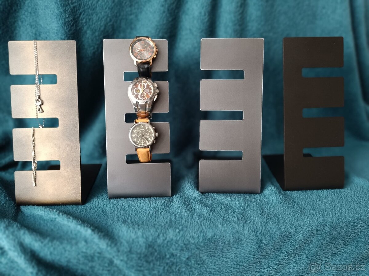 Stojan na hodinky kovový - 8