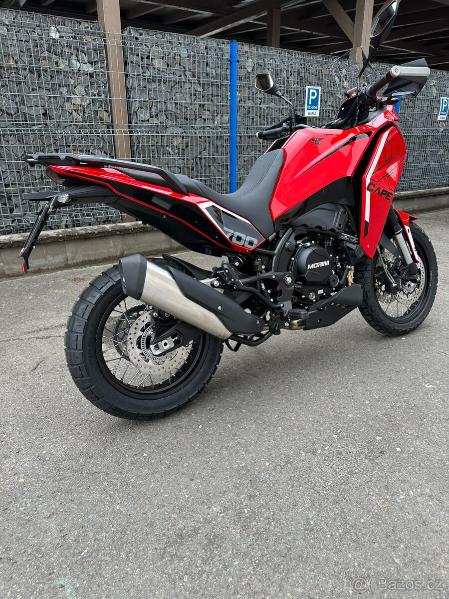 Moto Morini X-CAPE 700 červená drátěná kola - 8