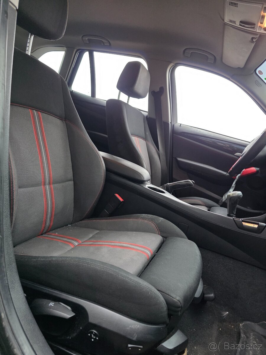 BMW X1 e84 16d / lci / 2014 / sport edice - 8