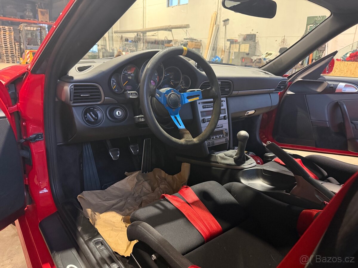 Porsche 911 GT3 SportCup - 8