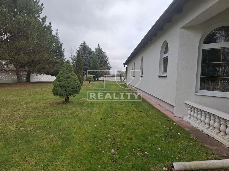 predam luxusny rod dom - 8