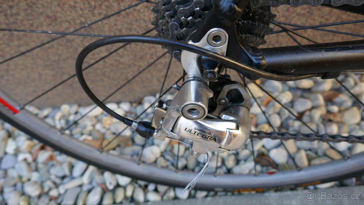 Silniční kolo CICLI B - 8