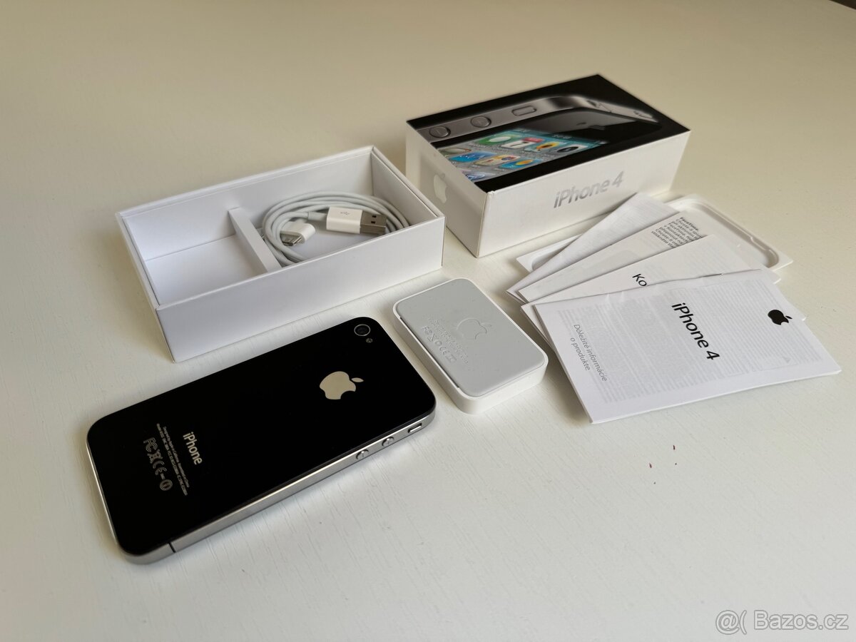 Sbírka iPhone 2G - 4S - 8