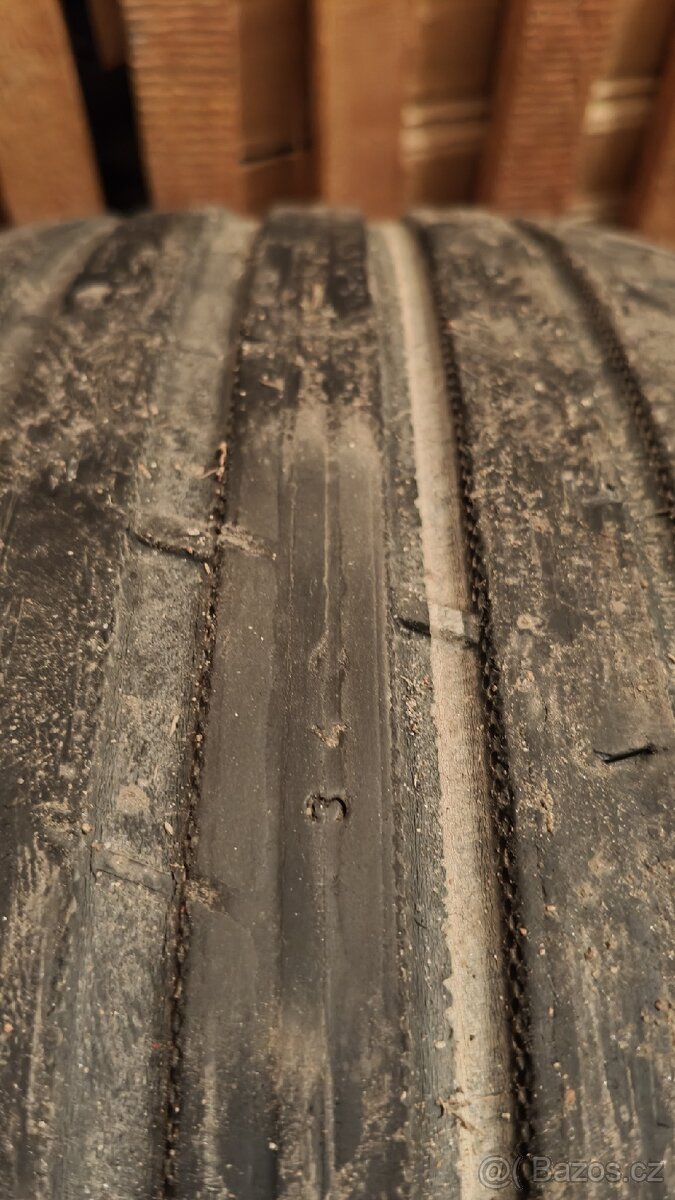 Pneu nokian letny 215/50 r17 95W - 8