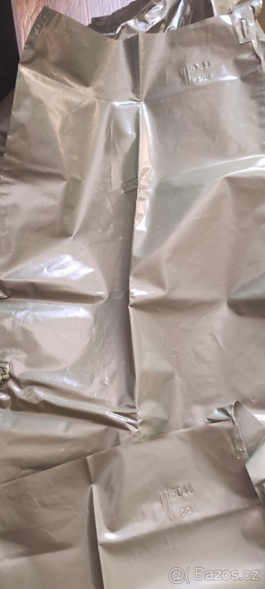 Protichemické obleky-2 kusy - 8