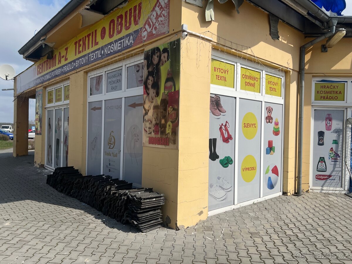 Pronájem. Prodejna,obchodní prostor a sklad - 8