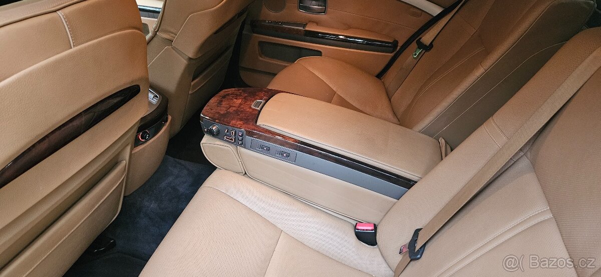 BMW E65 760i 327kw - 8