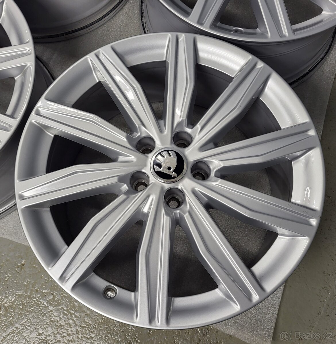 Originál 19" Audi A6 5x112 VW Škoda - 8