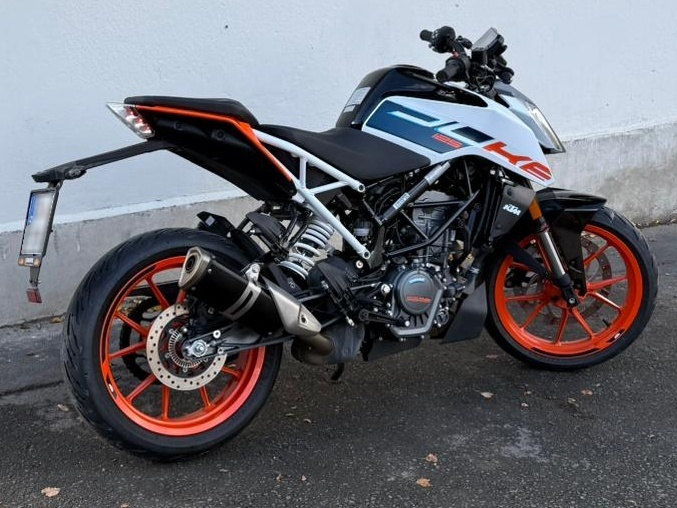 KTM Duke 125 2023 - 8