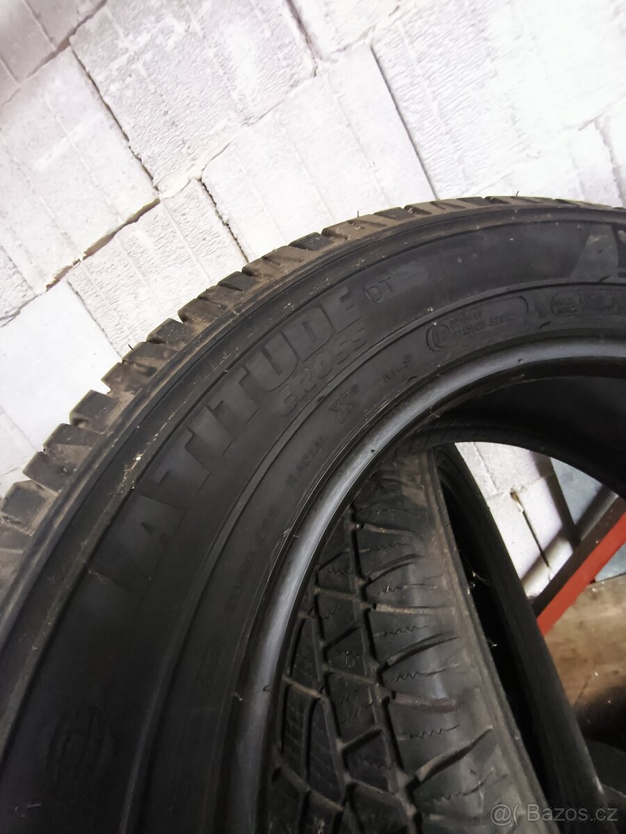 MICHELIN LATITUDE CROSS 235/65/17 - 8