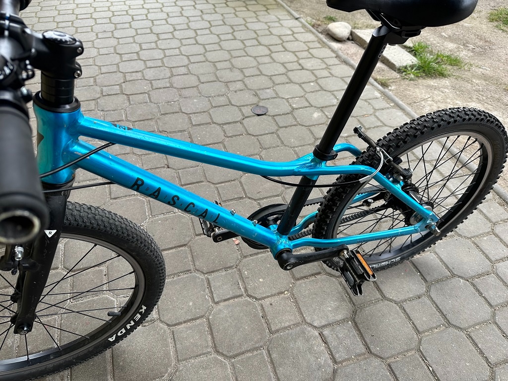 Rascal 20 - modrý - 8