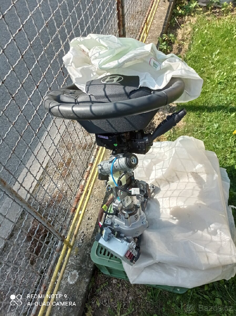 Hyundai 20 r.2020, motor má prasklý blok od poloosy - 8