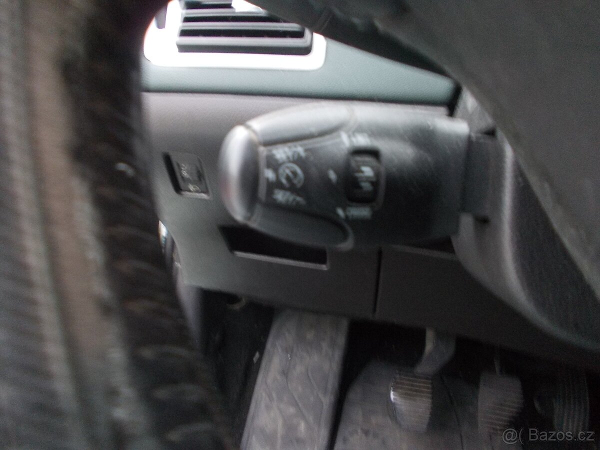 Peugeot 307, SW 1.6HDI 2004 - 8