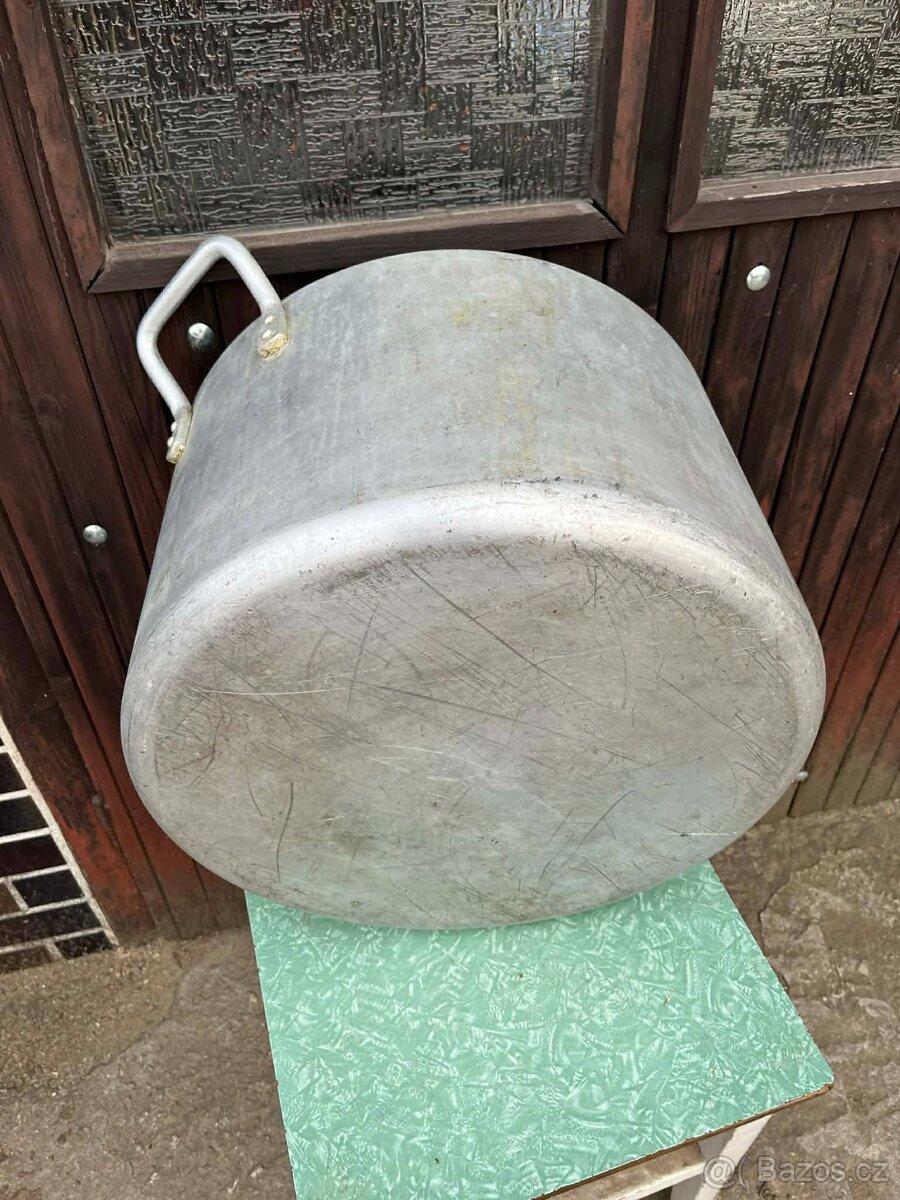 Hrnec na zabijačku, objem cca 40 l - 8