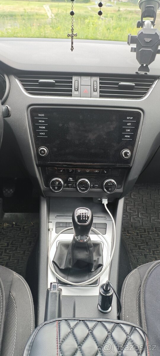 Škoda Octavia 3 1.5tsi - 8