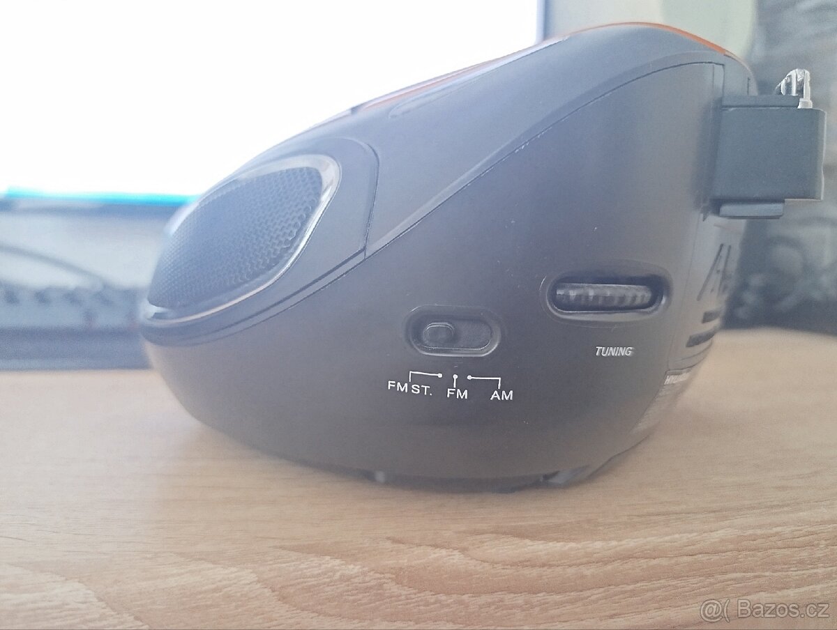 Radio CD/MP3 a USB/MP3 - 8