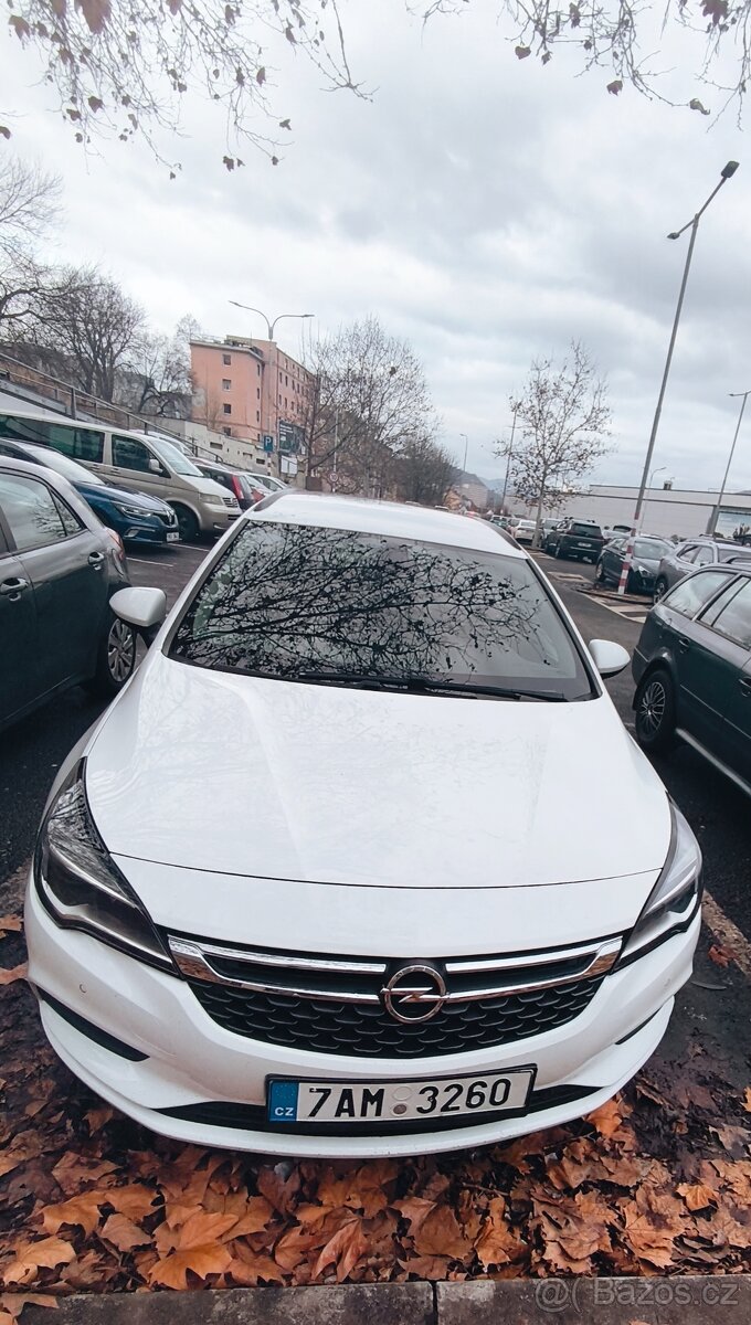 Opel astra K ST 2019 - 8