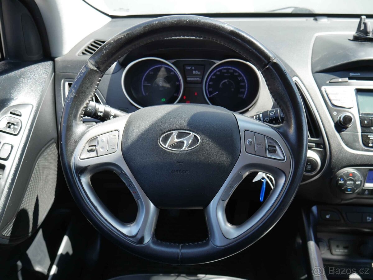 Hyundai Ix35 1.7CRDi , 85 kW nafta, 2012 - 8