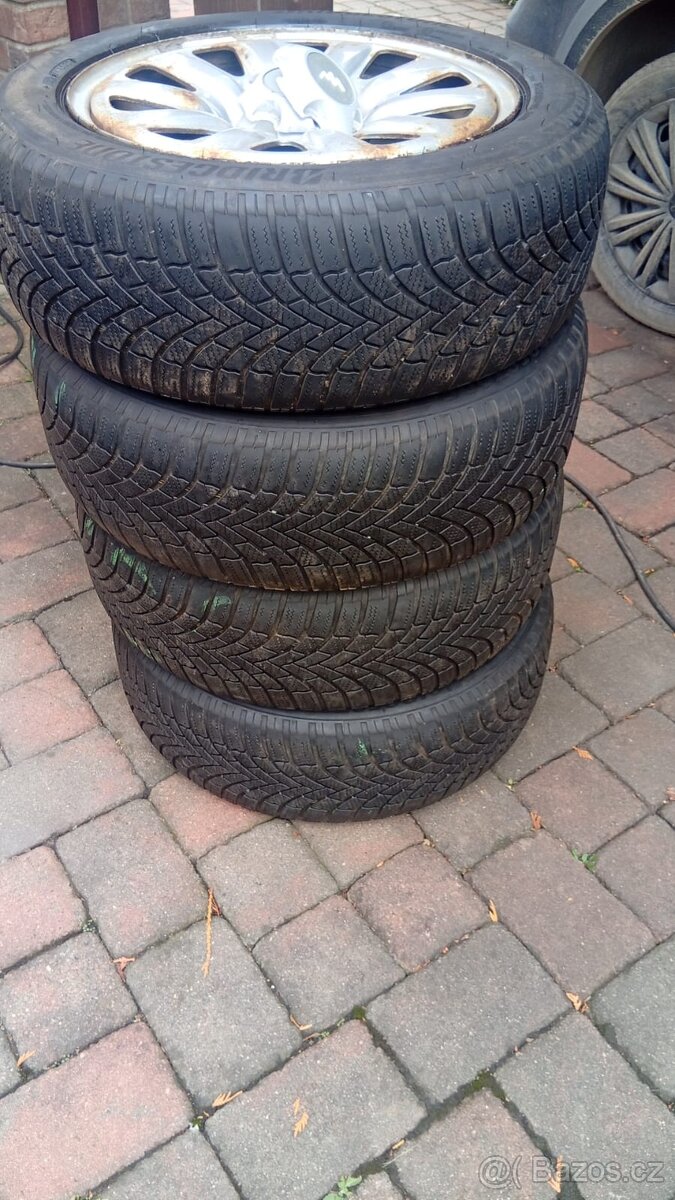 Opel Astra kola 16": plech. disky + zimní pneu - 8