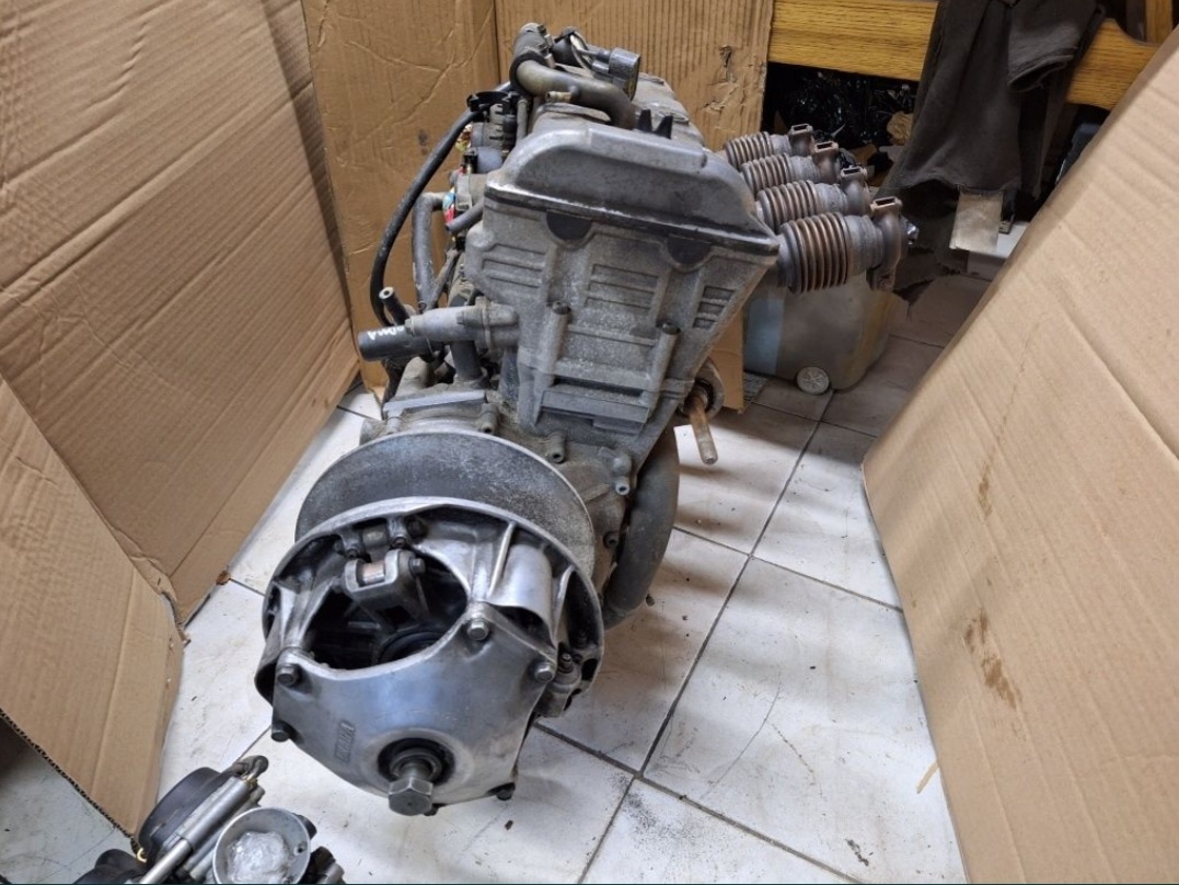 Části motoru Yamaha RX1 8FA00 - 8