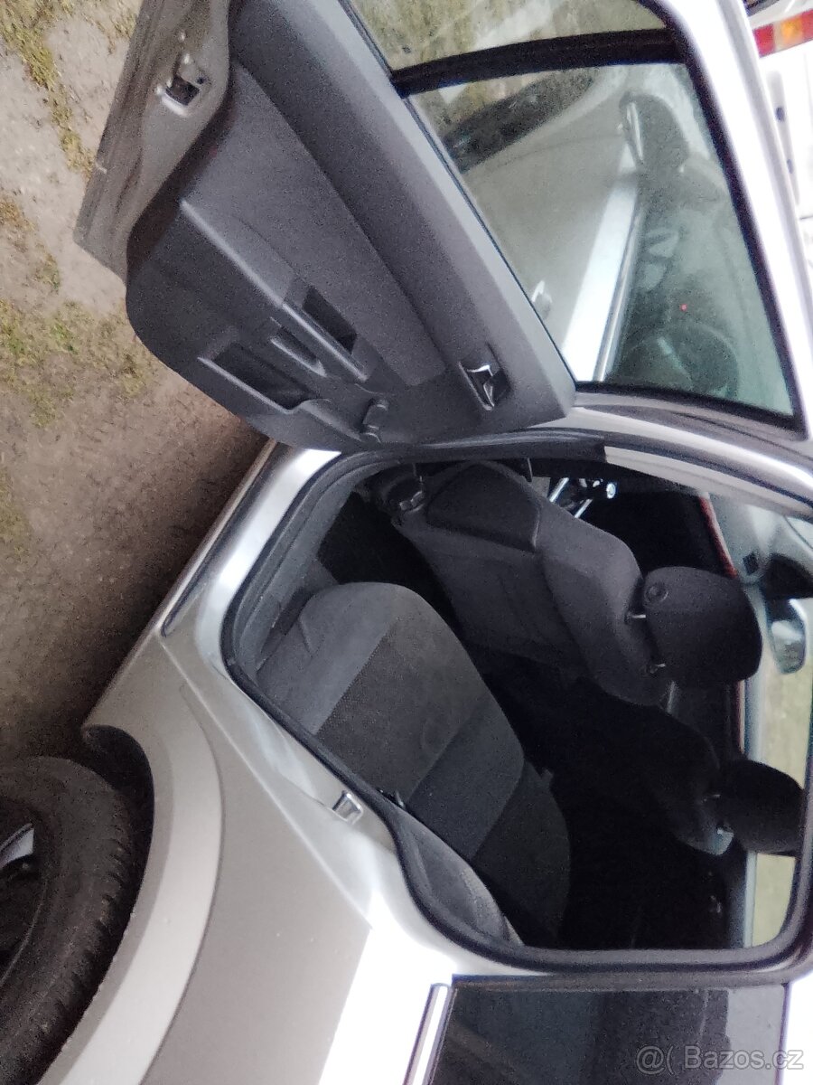 Opel Astra H model TWINPORT (kombi). - 8