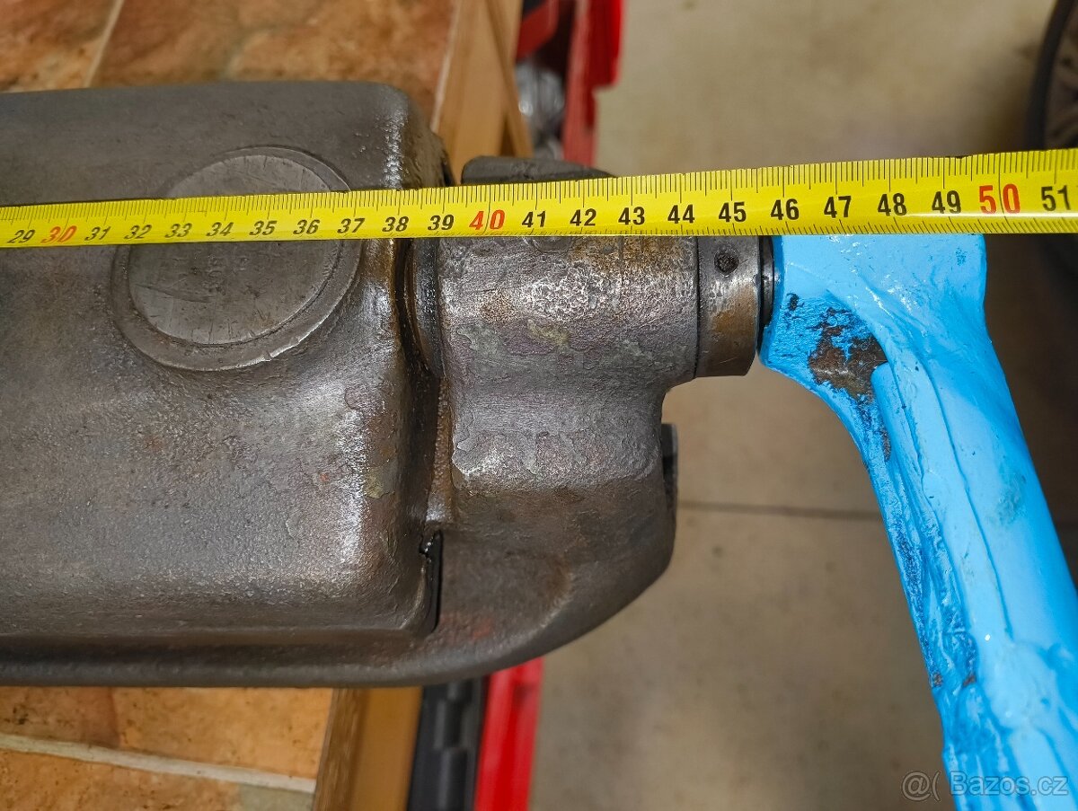 Strojní svěrák - 8