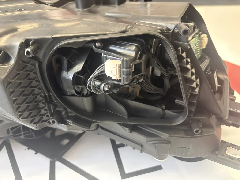 Přední světlomet AUDI A6 C8 Matrix - 8