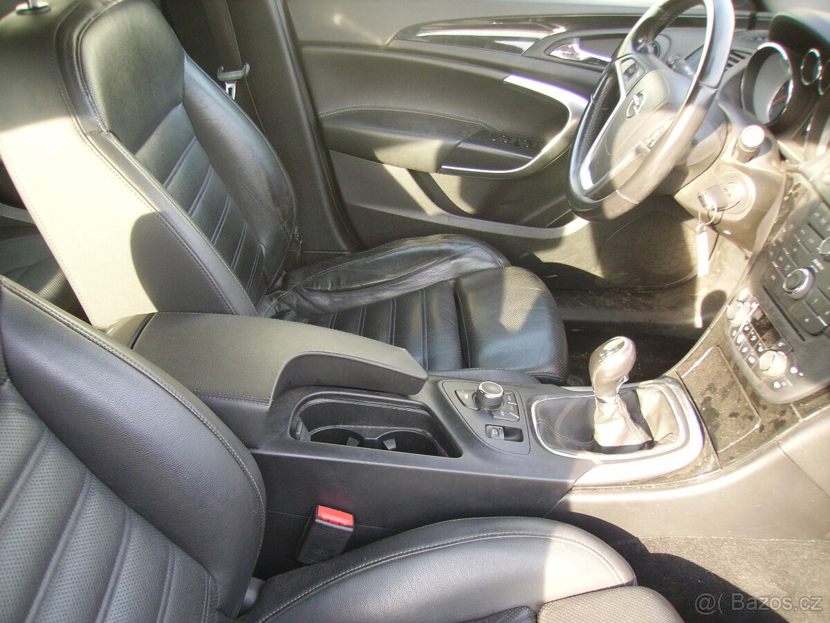 OPEL INSIGNIA 2,0 CDTI 118 kW - 8