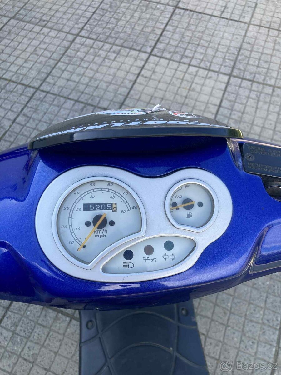 Skútr Keeway Hurricane 50 2T - 8