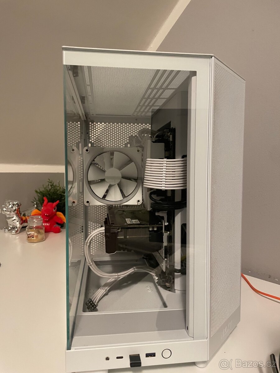 Počítač bez grafické karty - 8