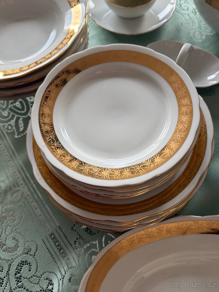 Jidelni sada pozlacena - 8