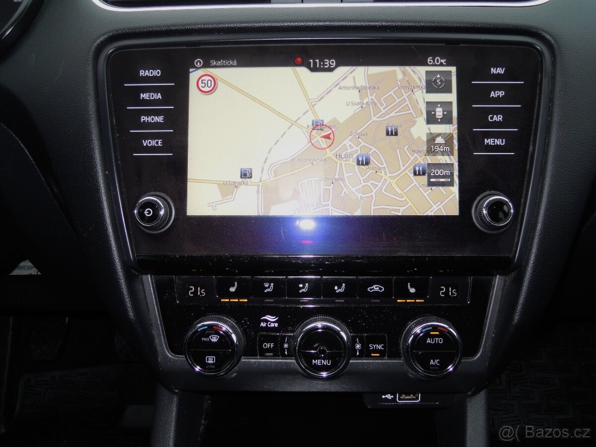 Škoda Octavia, 1.4TSi STYLE - FULLED - 8