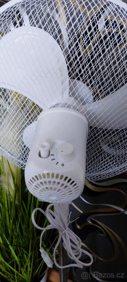 NOVÝ STOJANOVÝ VENTILÁTOR - 8