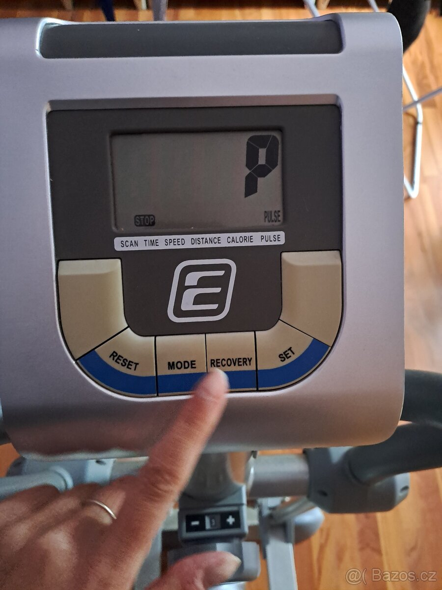 Eliptický trenažér ET 210 Magnetic Energetics - 8