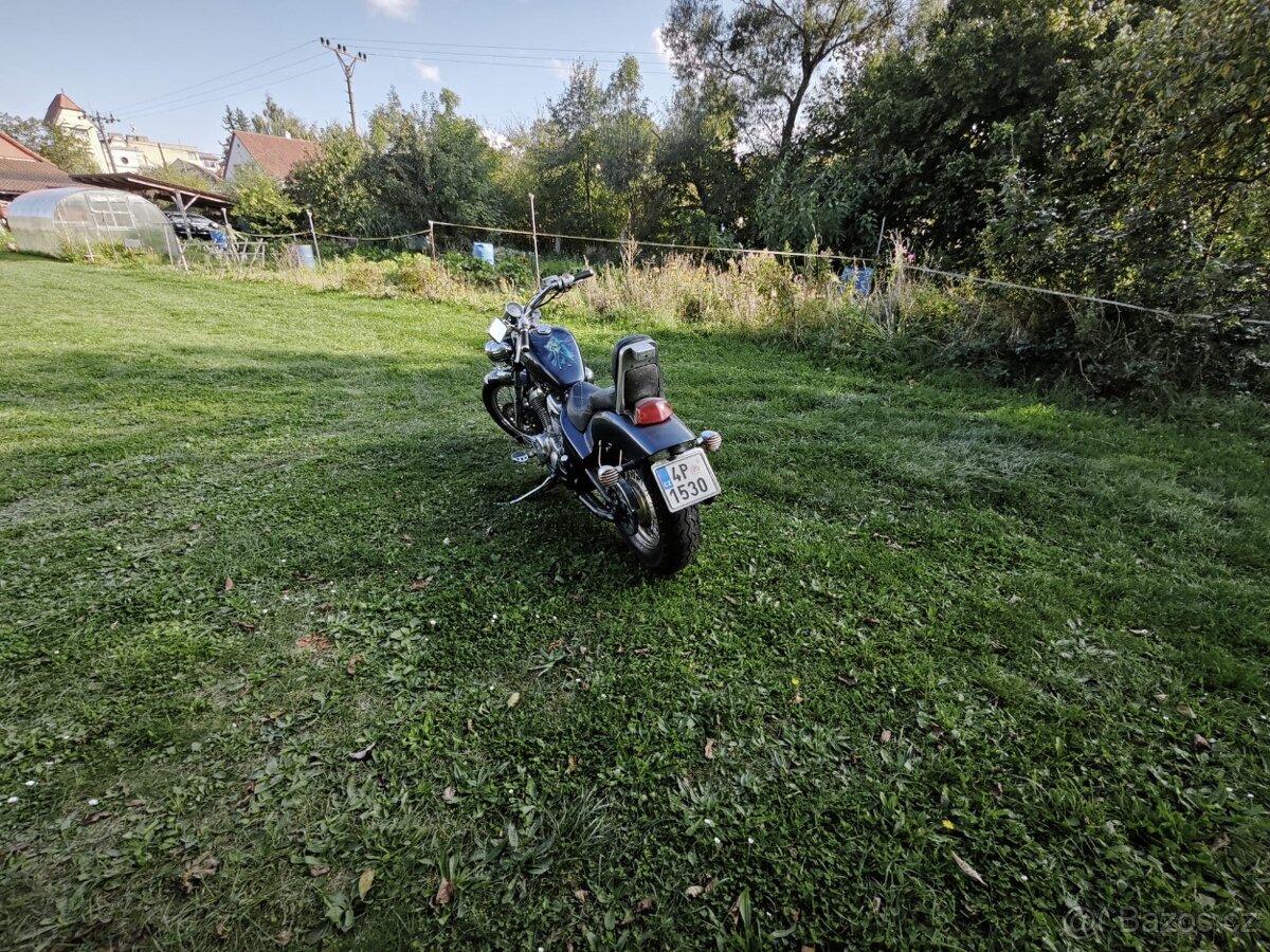 Honda shadow 600 - 8