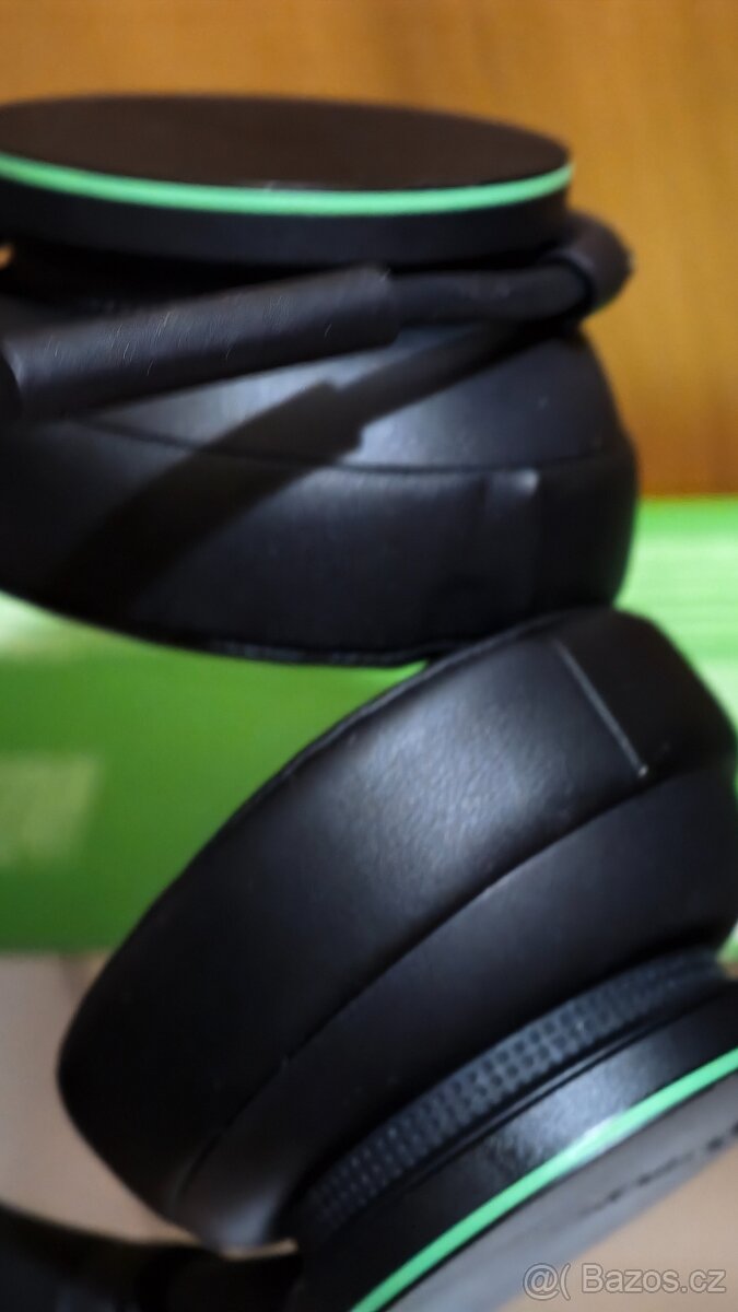Microsoft Xbox Wireless Headset - 8