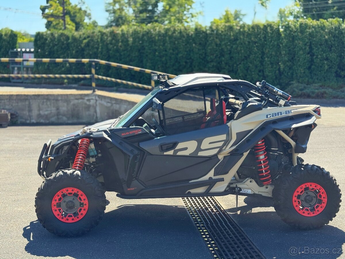 CAN-AM Maverick XRS TURBO RR - 8