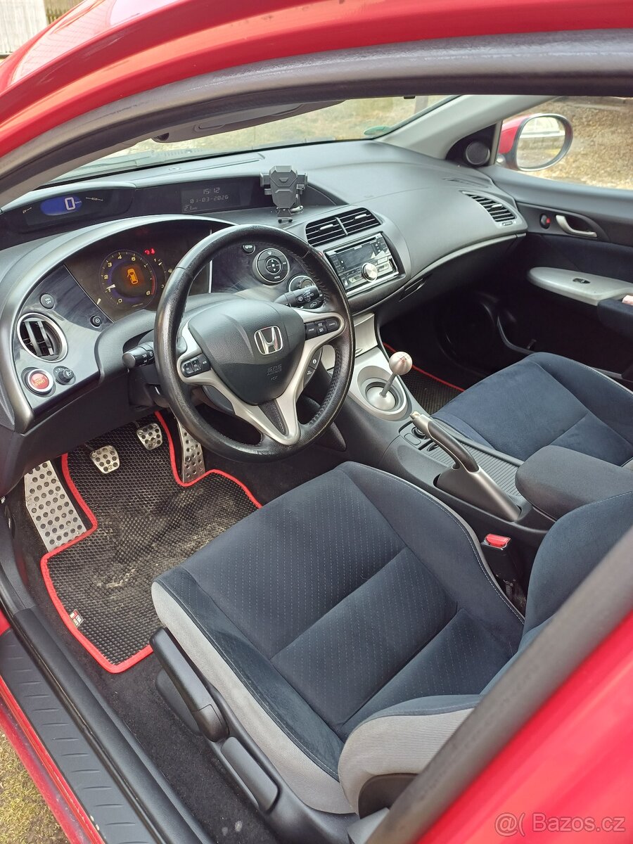 Honda civic 1.8 ivtec 103kw - 8