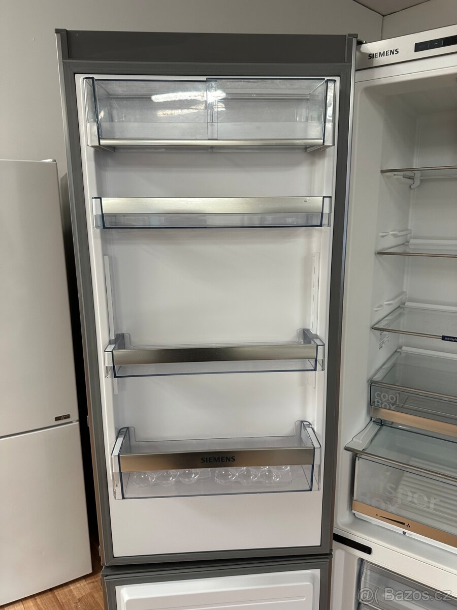 Lednice s mrazákem Siemens (113) - 8
