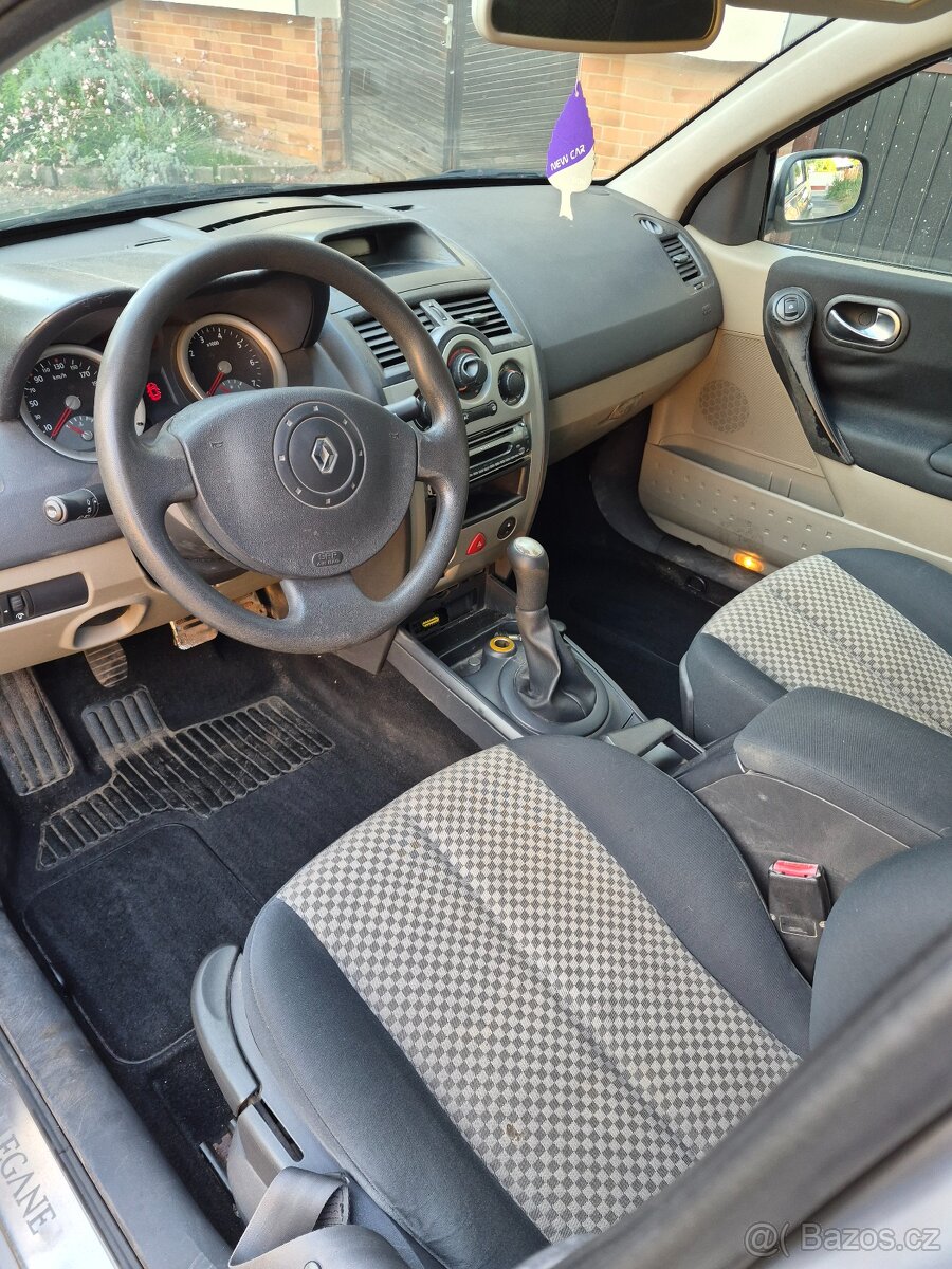 Renault megane combi 1.6 16v 83kw Nová STK - 8
