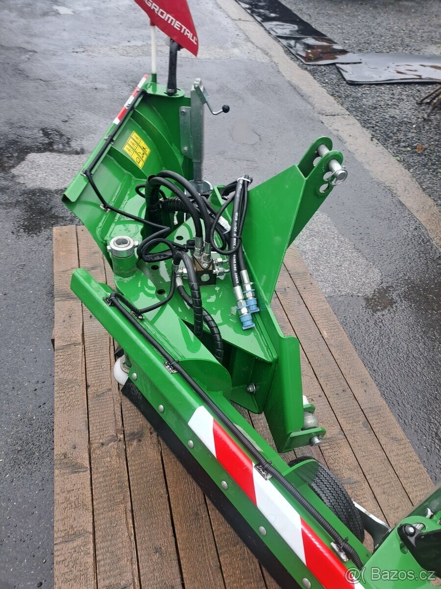 Radlice na sníh čelní šípová Agrometall SR-M 2000 - 8