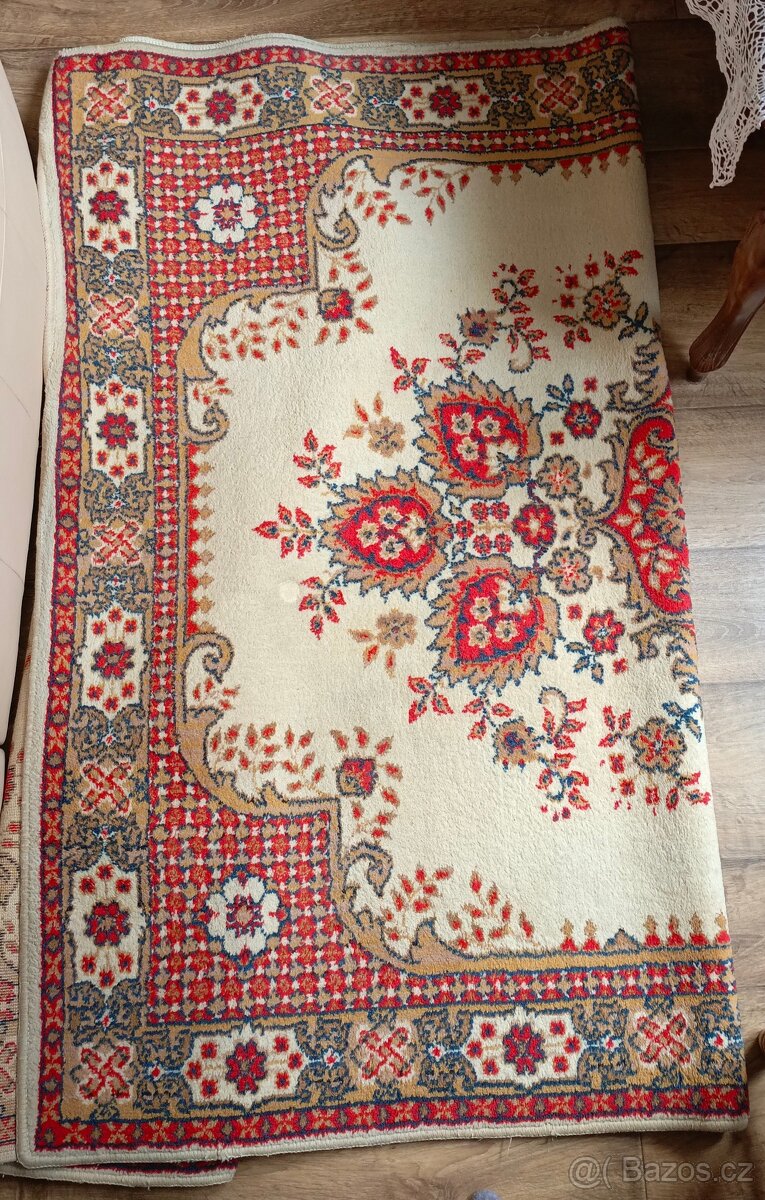 Koberec ručně zhotovený - 8