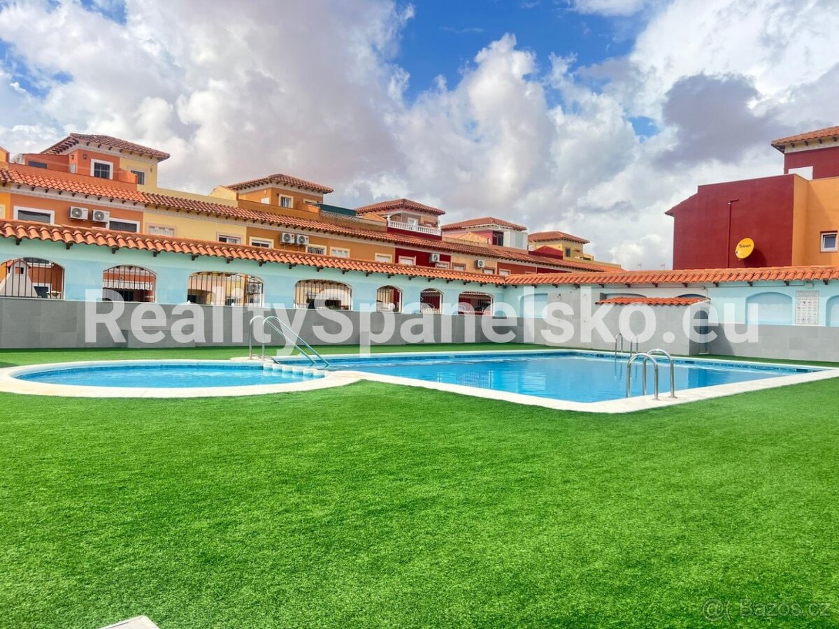 K prodeji dvoupodlažní dům 3+kk (113 m²) se dvěma koupelnami - 8