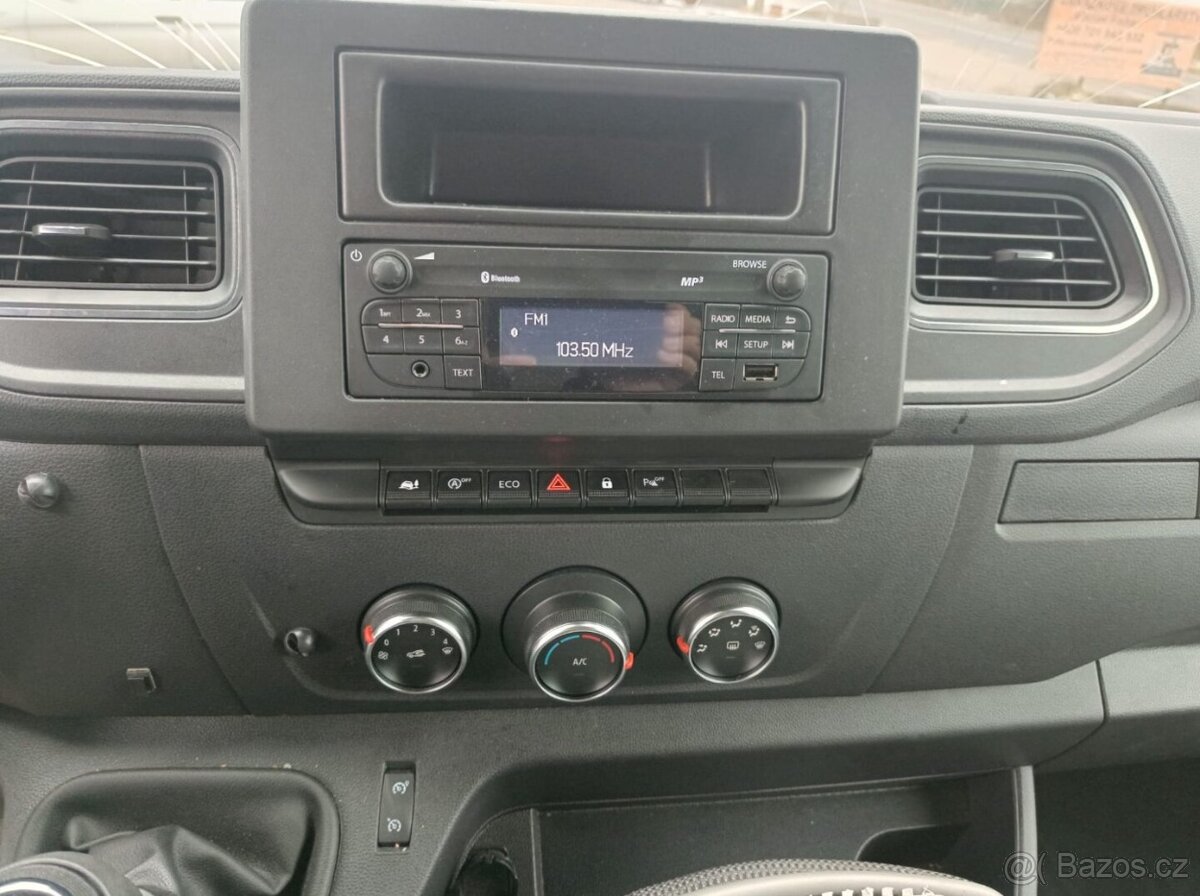 Renault Master 110 kW - 8